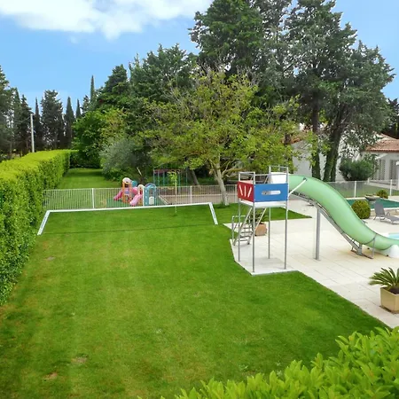 Villa Spacieuse Et Elegante A Avec Piscine Privee