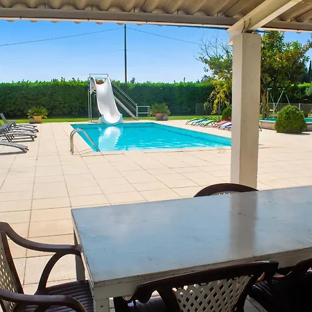Spacieuse Et Elegante A Avec Piscine Privee * Meynes